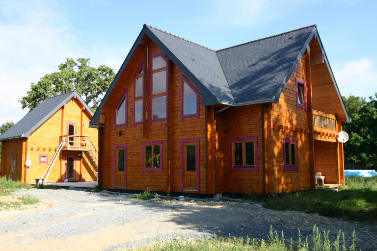 Contemporary_Log_House_Bio_Ecologics_7.jpg